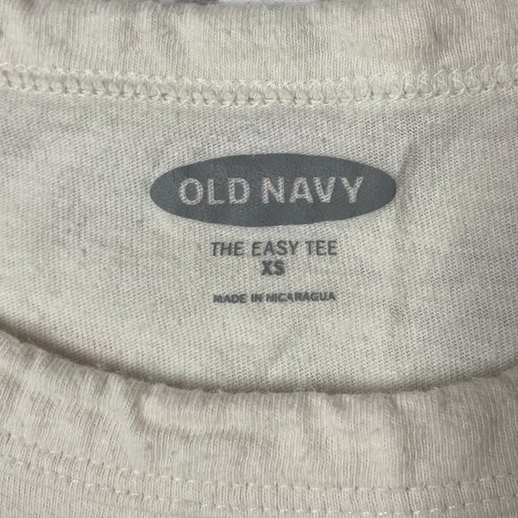 Old Navy Christmas BAH HUM PUG Easy Tee Size XS (oversized) - Cotton - Picture 3 of 12